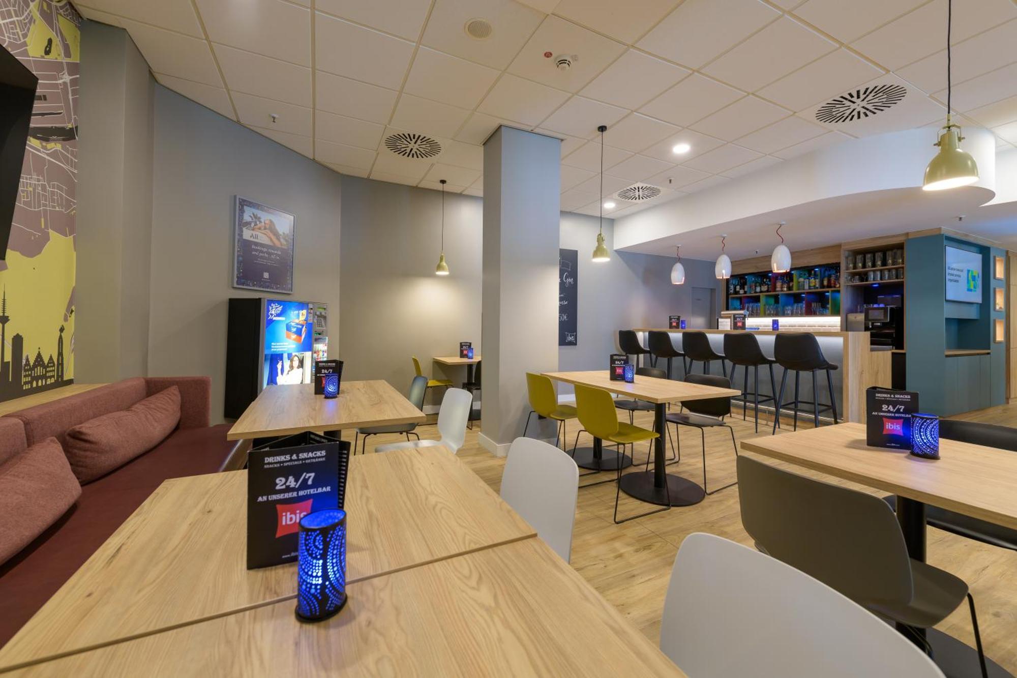 Ibis Hotel Frankfurt Messe West Frankfurt am Main Exterior photo